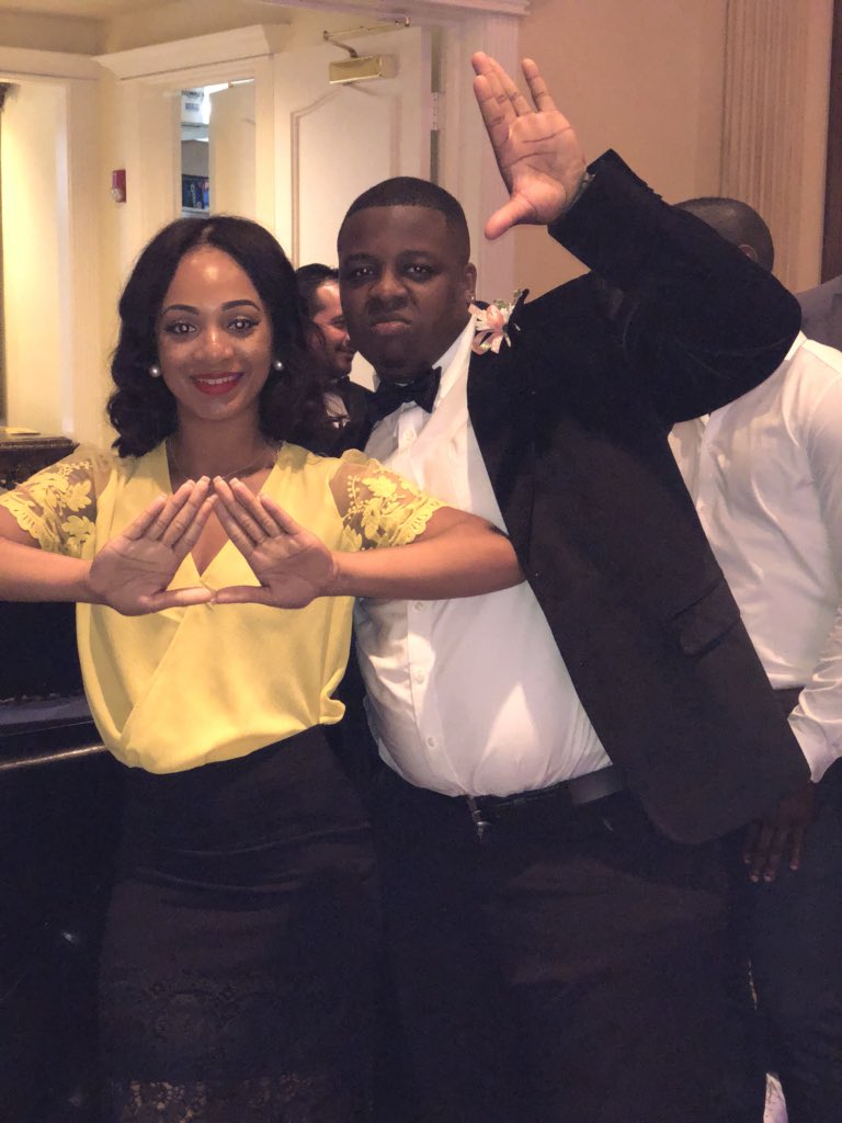 CallMeJass_'s tweet image. Wedding Tingz 👰🏾💍😍  Coleman Love in Full Effect Yesterday ❤️🐘💜💛🐶 ft. My TR3  #HappilyHorneAffair #100YearsofColemamLove #ThetaTheta&amp;amp;ThetaNu