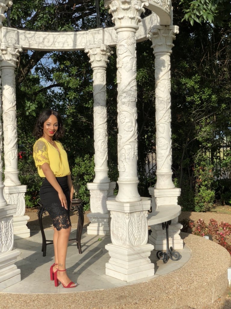 CallMeJass_'s tweet image. Wedding Tingz 👰🏾💍😍  Coleman Love in Full Effect Yesterday ❤️🐘💜💛🐶 ft. My TR3  #HappilyHorneAffair #100YearsofColemamLove #ThetaTheta&amp;amp;ThetaNu