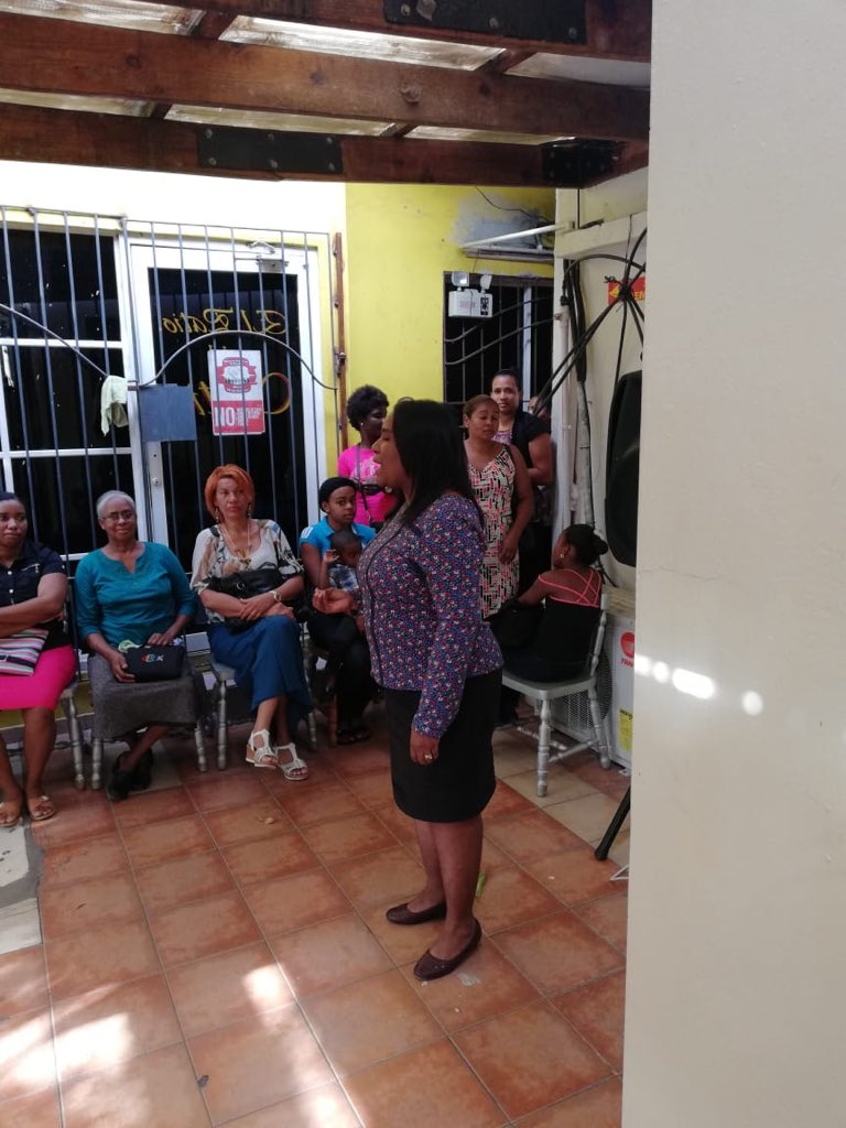 RDFODE's tweet photo. Así iniciamos hoy con la charla: “Enfrentando tus miedos”
Licda. Melida Sánchez
#operativoginecologico #drmiguelmonanci #rdfode https://t.co/6cManUERV2