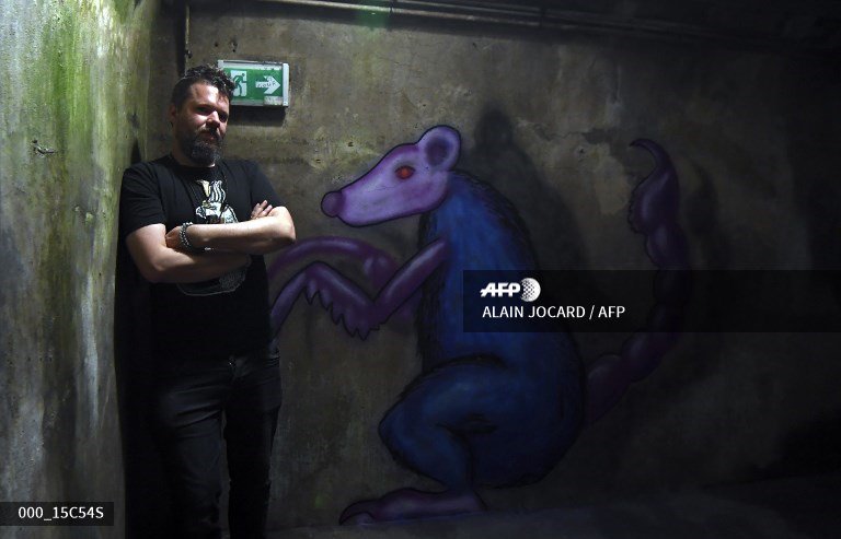 Wirth_Isa's tweet image. #streetartist #CodexUrbanus in a Paris sewer #underground #streetart @AFPphoto by @alainjocard
