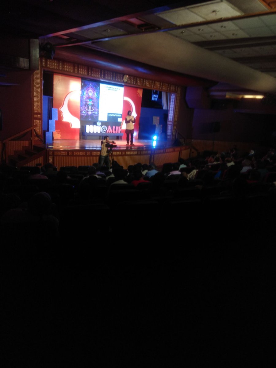MindsIgnited_'s tweet photo. Professor Rajesh Raj- Telling us about the consciousness and awareness and how to deal with it. How we can awaken our innerself and channelize our inner energy.
#nazariya #auf #amarujala #mindsignited @MindsIgnited_  @amarujalafound @AmarUjalaNews https://t.co/CEX2NLBZgi