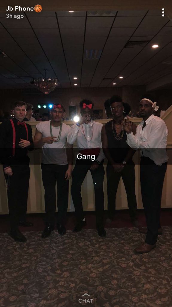 Evan_Pinks24's tweet photo. RETWEET AND HELP GET US TO 100 SUBS TWITTER PLEASE DO YA THING HELP SOMEONE OUT https://t.co/G0KIlukhxW https://t.co/5wsAlKqktI