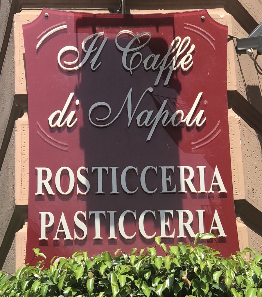 ChefSakers's tweet photo. This Italian market is AWESOME . This is an excursion on its own.  Next time we all go to Naples. The pizza will be icing on top.  #dtccgoestoitaly #dtccabroad https://t.co/xA5O9mWOGB