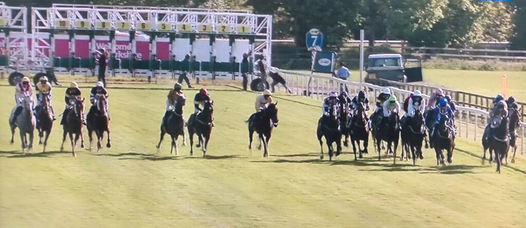 amajox's tweet photo. Congrats @amajox 1st career win #AlexanderFielding @JohnWrightLtd @yorkracecourse MWE @dmeasterby #MagicCity #20ran #topjock ππππ https://t.co/ozbLVosqWQ
