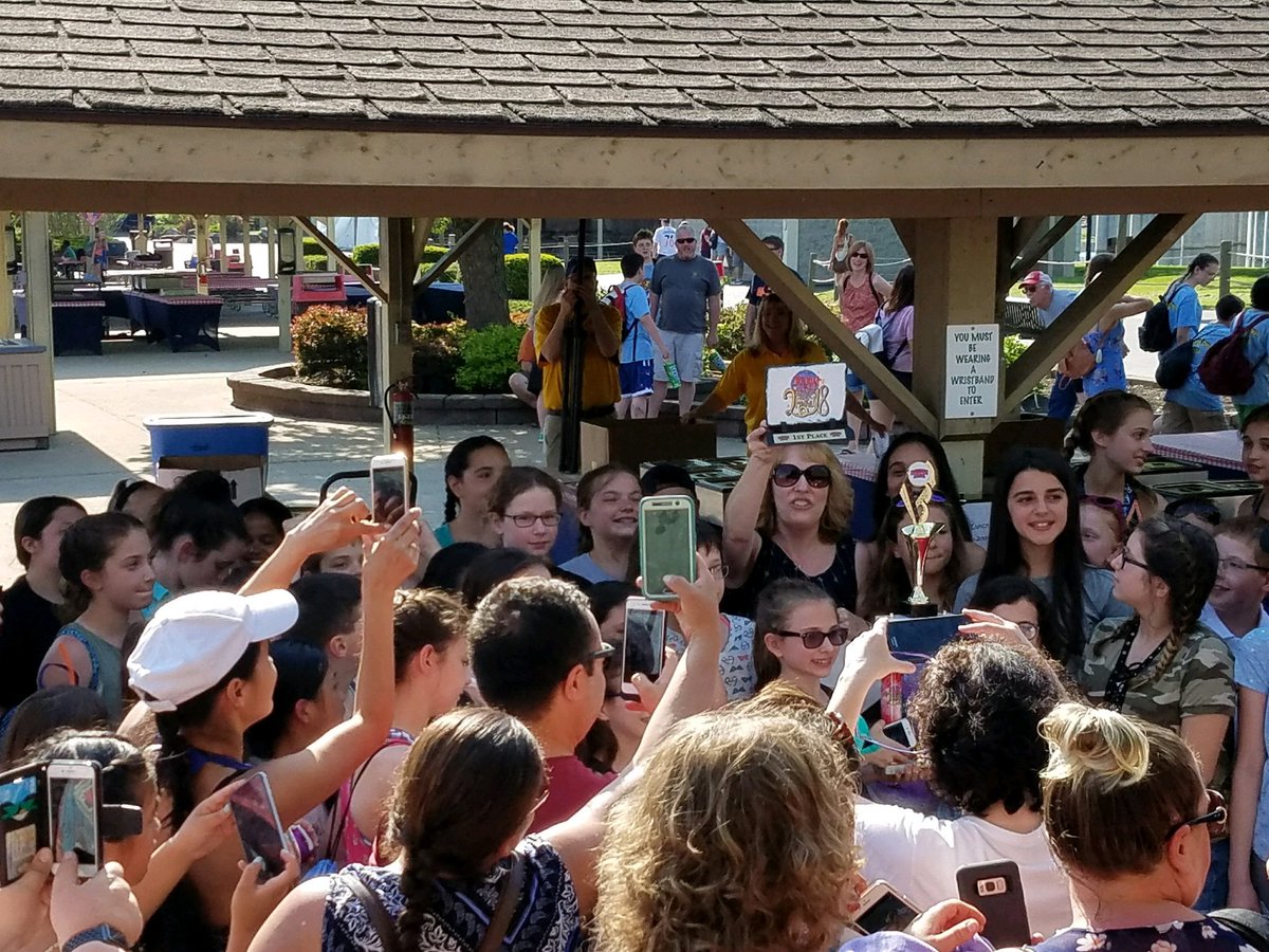 WestIrondequoit's tweet photo. Congratulations to our Rogers MS music students, earning Gold-Outstanding with Distinction at the Darien Lake Music Festival! #BestCommunityforMusicEd https://t.co/gtbqfhwAE5