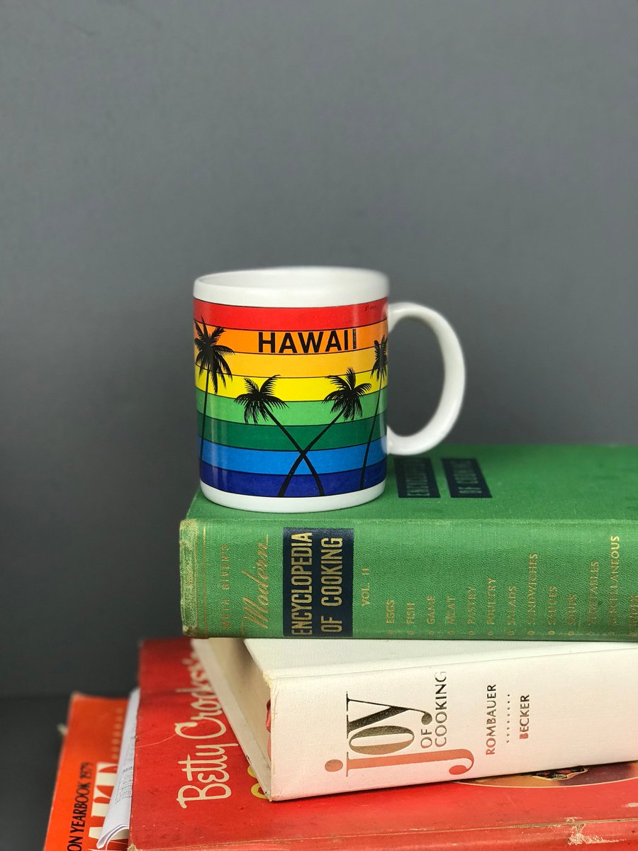 restlesscollect's tweet photo. Excited to share the latest addition to my #etsy shop: Vintage Hawaii Ceramic Rainbow Coffee Cup https://t.co/PCEjLLy3g3 #housewares #red #housewarming #yellow #ceramic #vintagecoffeecup #midcenturymodern #vintagedrinkware #bohochic https://t.co/zxlhKHzWkh