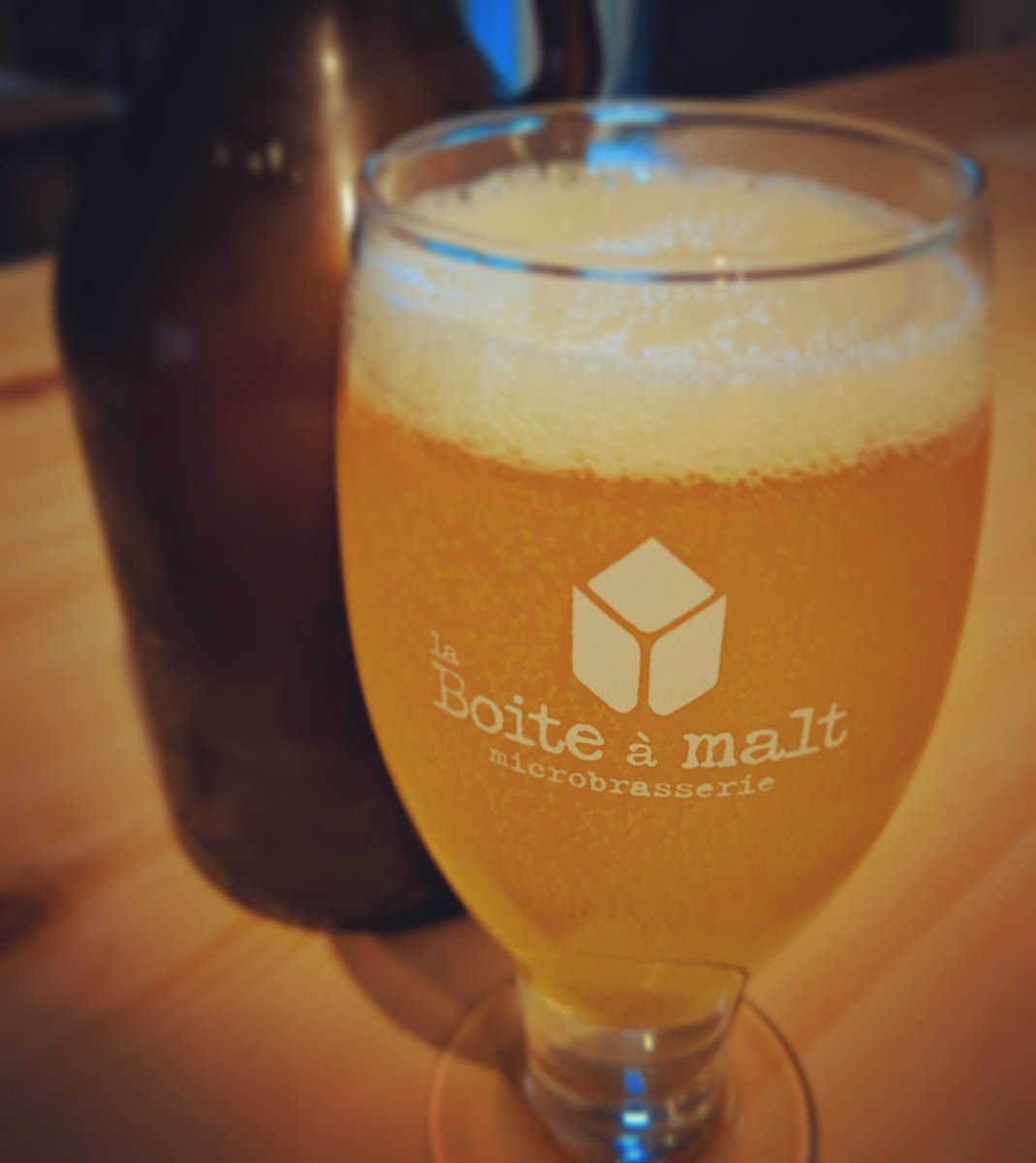 Boiteamalt's tweet photo. FPS 30 ! Notre petite dernière. Session IPA. #pintable #tropicale #été https://t.co/rZbxu4rfoT