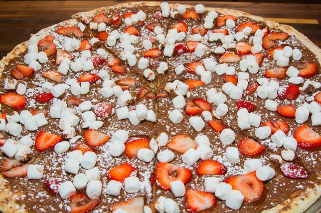 EZ2EAT's tweet photo. Would you eat this pizza 😍😍😍😍😍? 
Order Mancini’s Today @ https://t.co/uxZmuq94Uv 
 #ez2eat #pizzalover #vote #pizza #delicious #hungry #🍕 https://t.co/o1AeXB5AD8