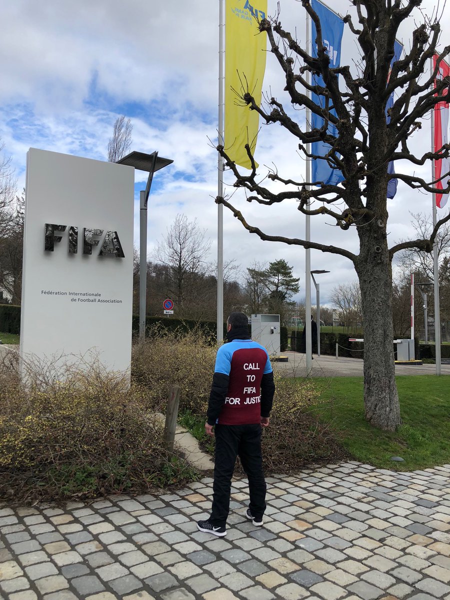 OrhanOflu's tweet photo. #UCLfinal
@FIFAcom @fifamedia @fatma_samoura @UEFA
#ALLWEWANTISJUSTICE
#MatchFixingCaseTurkey
Day 53 Front Of FIFA https://t.co/tDYuA7A07I