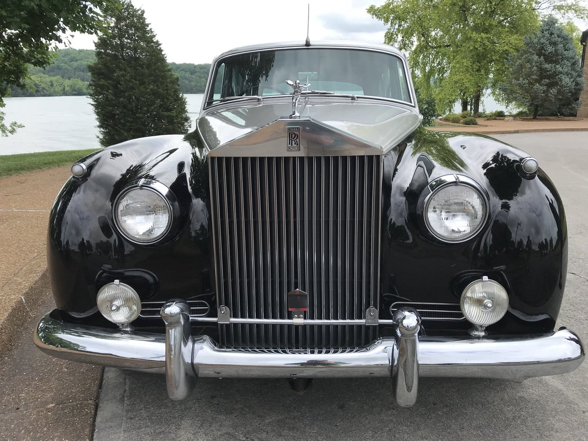 SocialProtocol_'s tweet photo. Great day shooting for TLC Transportation! I really enjoyed getting to drive and photograph this 1957 @RollsRoyce and late 50’s @BentleyMotors https://t.co/32NmtwQesB