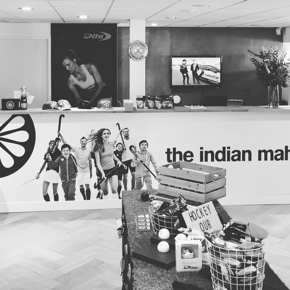 So happy with the new design in our shop! Thankx #theindianmaharadja #hockeylife