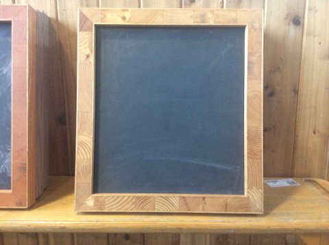CJreuse's tweet photo. We've added a new batch of #ConstructedAtTheJunction chalkboards! Featuring real school chalkboard slate + frame made from commercial doors with a sweet grain in a puzzle-like pattern. Available in 5 different finishes! https://t.co/MeQslfC1FM
#cjreuse #SalvagedByCJ https://t.co/Z51lReHVFt
