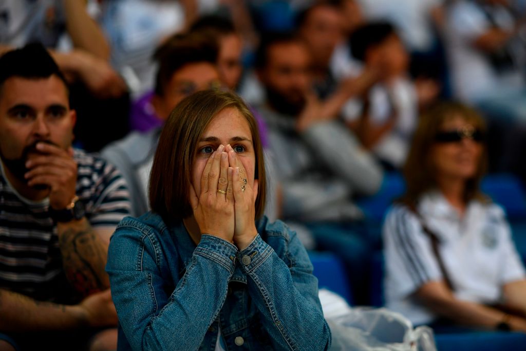 BBCSport's tweet photo. HT Real Madrid 0-0 Liverpool 

Just the two shots on target, but all the talk is about Salah and Carvajal leaving the pitch in tears.

👉 https://t.co/Hr5J20xyVP #UCLFinal https://t.co/lxRED5WJq9