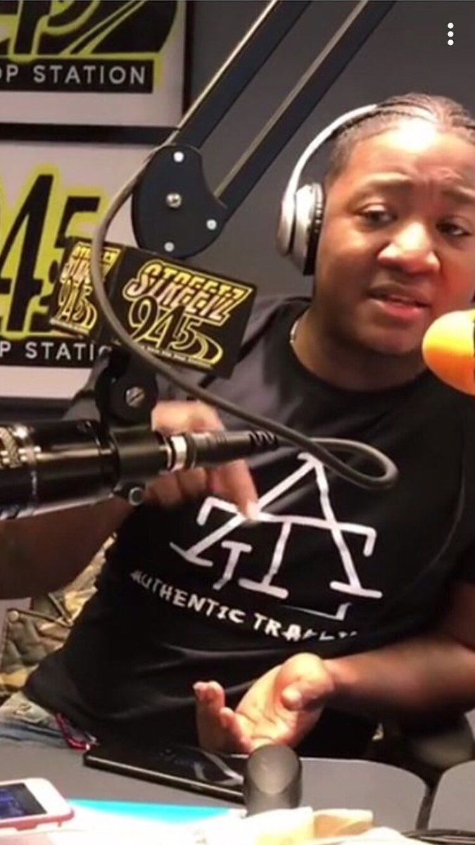 404Petro's tweet photo. Young Joc & @streetz945atl for #AuthenticTrapLife ππΎ https://t.co/kVJWyYQrtq