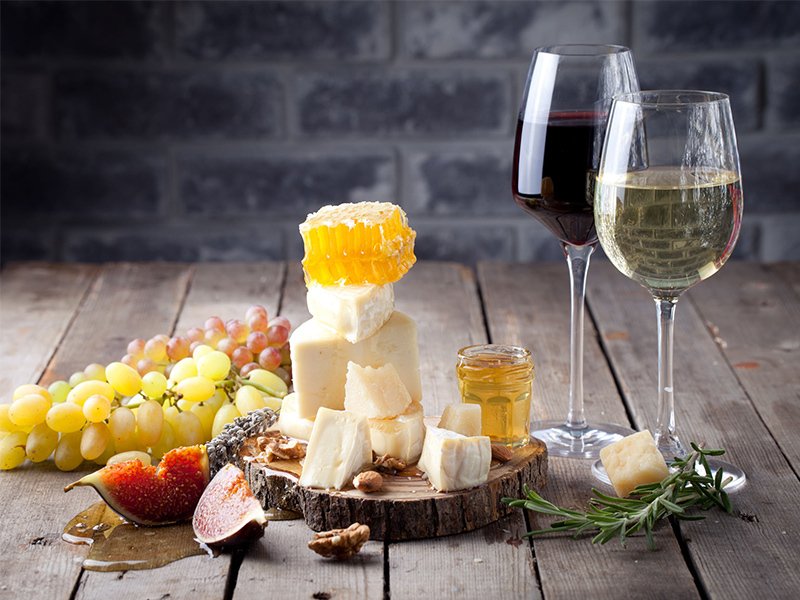 This Saturday we're craving fromage! And after all, who doesn't want a wine and cheese night? #WinesofSWFrance #Repost <a href="/CotesdeGascogne/">Cotes de Gascogne</a>