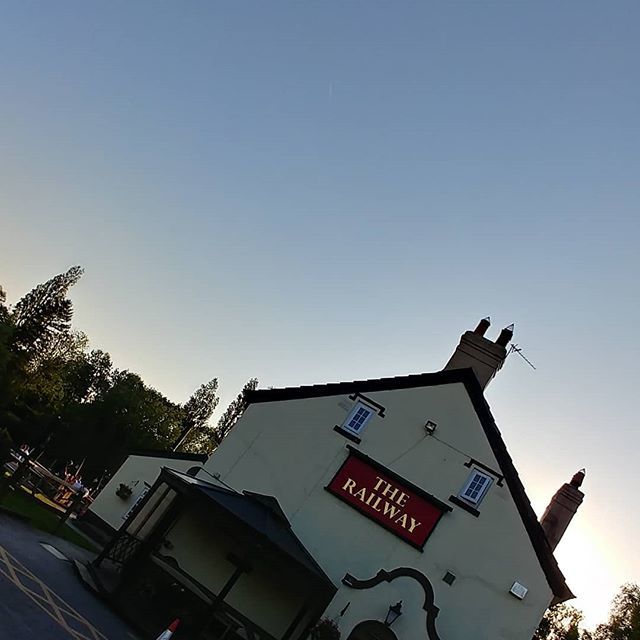 danfrazerauthor's tweet photo. Seven. #Mobberley #Cheshire #Fin https://t.co/DZZx0yjjhK https://t.co/FPPXLxpoim