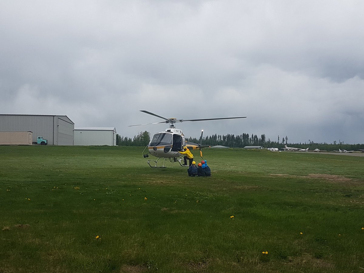 Even helicopters can't land everywhere.  Hover exit training today. @FlyYXS #SAR #Helicopters