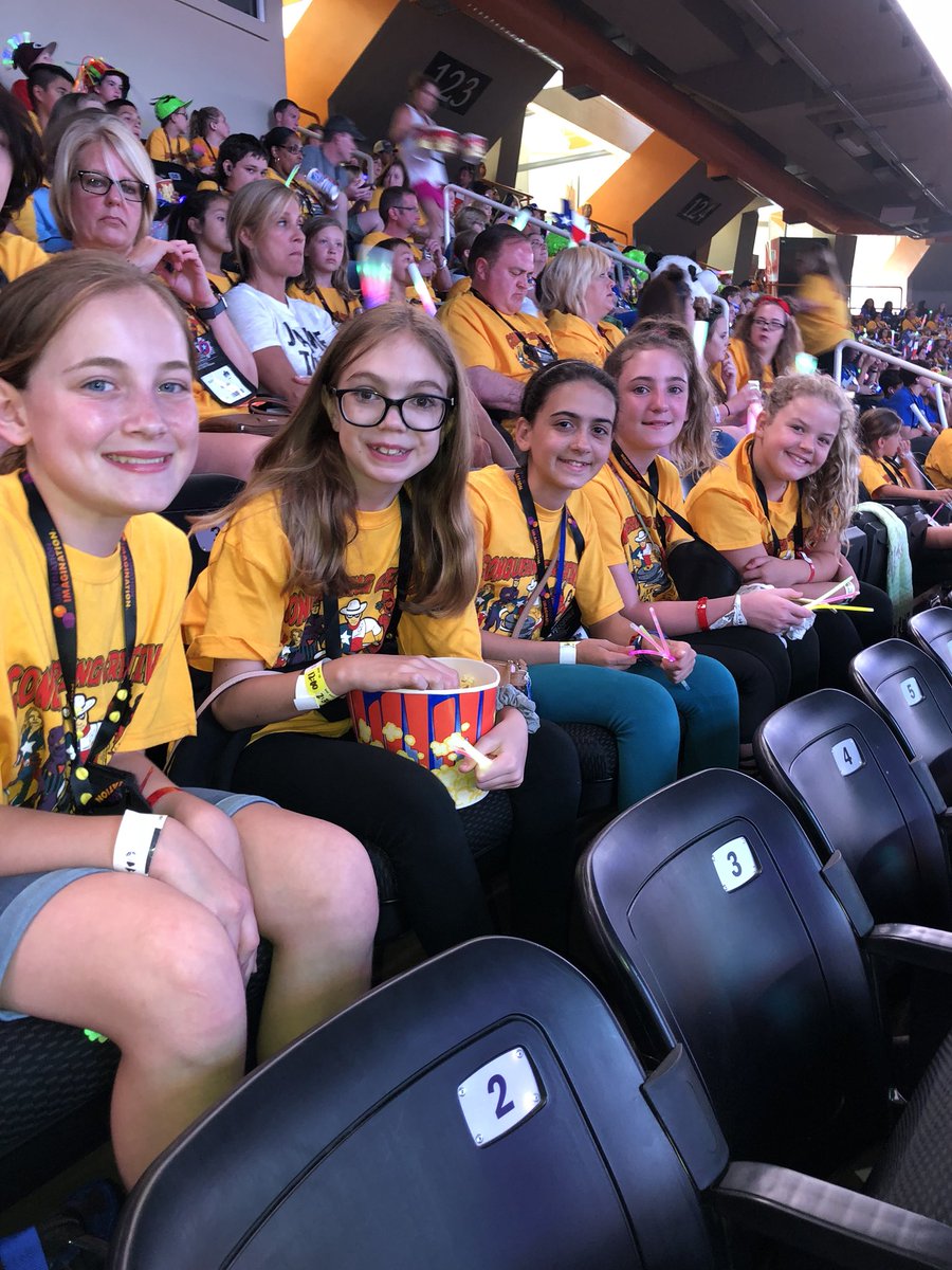 MrTysonRaleigh's tweet photo. The @KlebKISD DI Delights @IDODI closing ceremonies. Great job, Bearcubs! #buildingsupercubs @KleinISD_AdvAca https://t.co/0ck8AJesrH