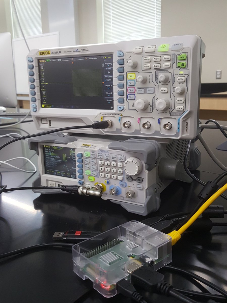 drfred004's tweet photo. I have controlled both the function generator and the oscilloscope with the raspberry pi. They talk across the usb ports. https://t.co/zJMuT0yfHL