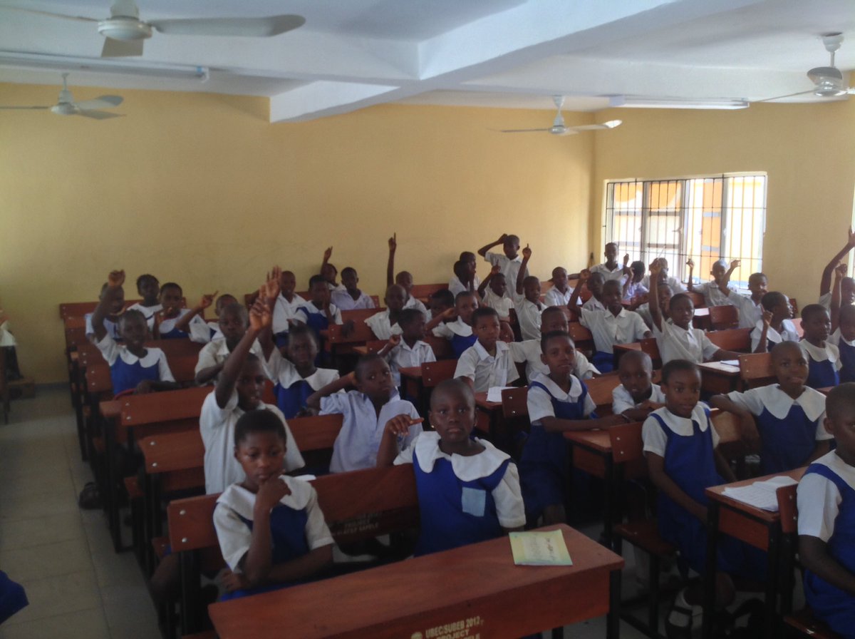 BeautifulDelta's tweet image. #Happy Children Day as Nigeria child step forward for recognition. A good environment is your right not a privilege.