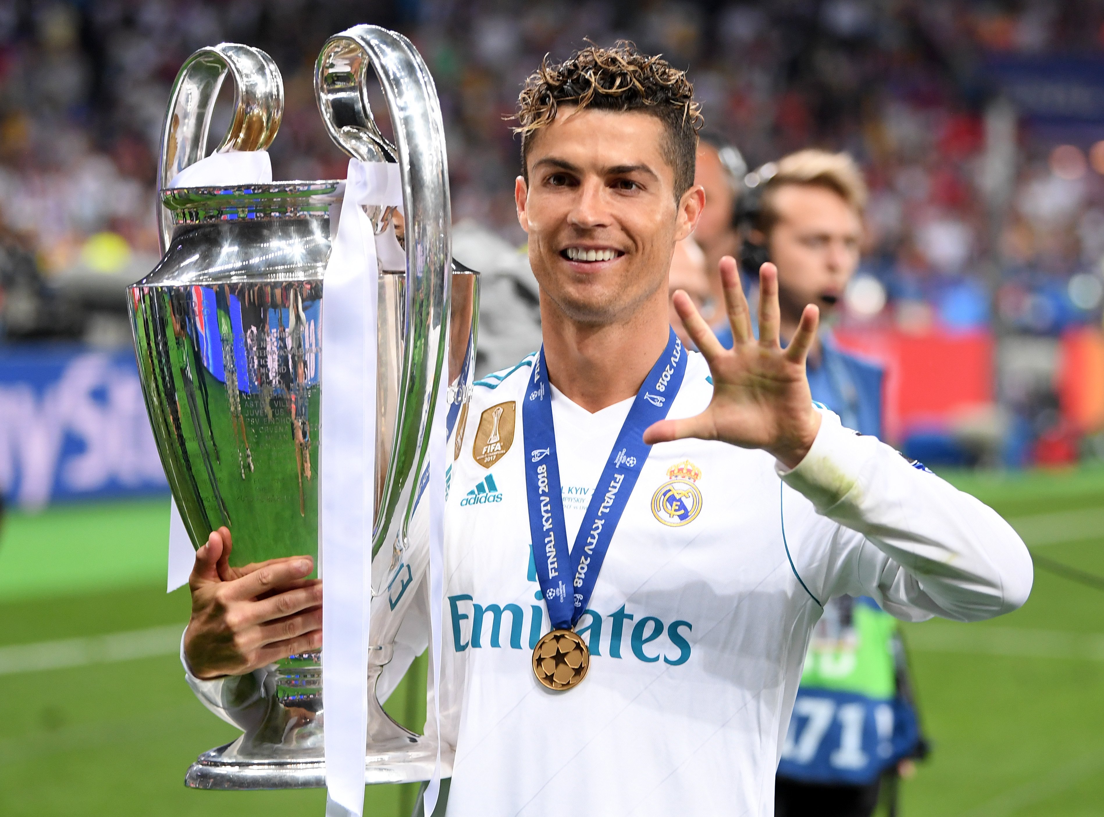 OptaJean on X: "5 - Cristiano Ronaldo has won the European Cup/Champions  League for the 5th time (2008, 2014, 2016, 2017 & 2018), only Paco Gento  has won the title more often (