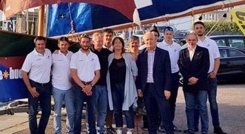 ClaudeRENOULT's tweet photo. L’équipage de la saintoise malouine LUCIE qui défendra nos couleurs @VilleSaintMalo et #snbsm au tour de Guadeloupe en avant-première de la @routedurhum https://t.co/R8ZTBjekbT