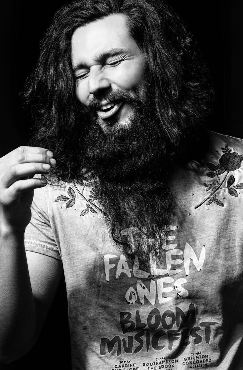 Everyone wants to be the next SRK or Salman Khan and not themselves, says Randeep  Hooda | YourStory, image size:789x1200