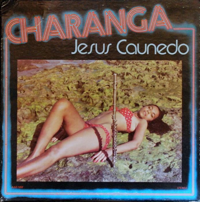 2.- "El Plumero" es un tema escrito por Jesús Caunedo e incluido en su album "Charanga" (1980). Este tema fue escrito a finales de los 70' y aborda la homosexualidad como un asunto real dentro de una familia, tiene un mensaje feliz por el amor familiar y la libertad del personaje