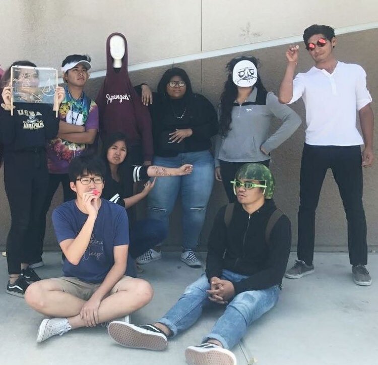 mrhs2018's tweet photo. Hey Seniors! Wanna kick off your LAST spirit week right? Make sure to dress and represent your favorite meme on Wednesday 5/30🕺 here’s some ideas ⬇️#seniorpower https://t.co/op7QQOHCFn