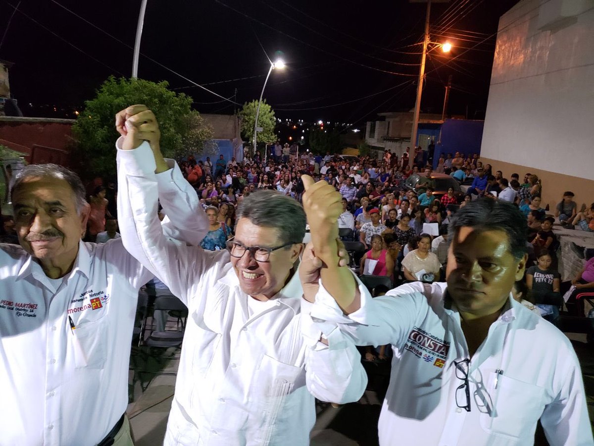 RicardoMonrealA's tweet photo. Llegamos al Barrio Tepeyac, en Río Grande, #Zacatecas , apoyando a Constantino Castañeda, candidato a presidente municipal, y a Pedro Martínez,  a diputado local, y compartimos las propuestas de #AMLO , que traerán mejores condiciones de vida a esta comunidad. #AMLOPresidente https://t.co/81Y4i0kDtY