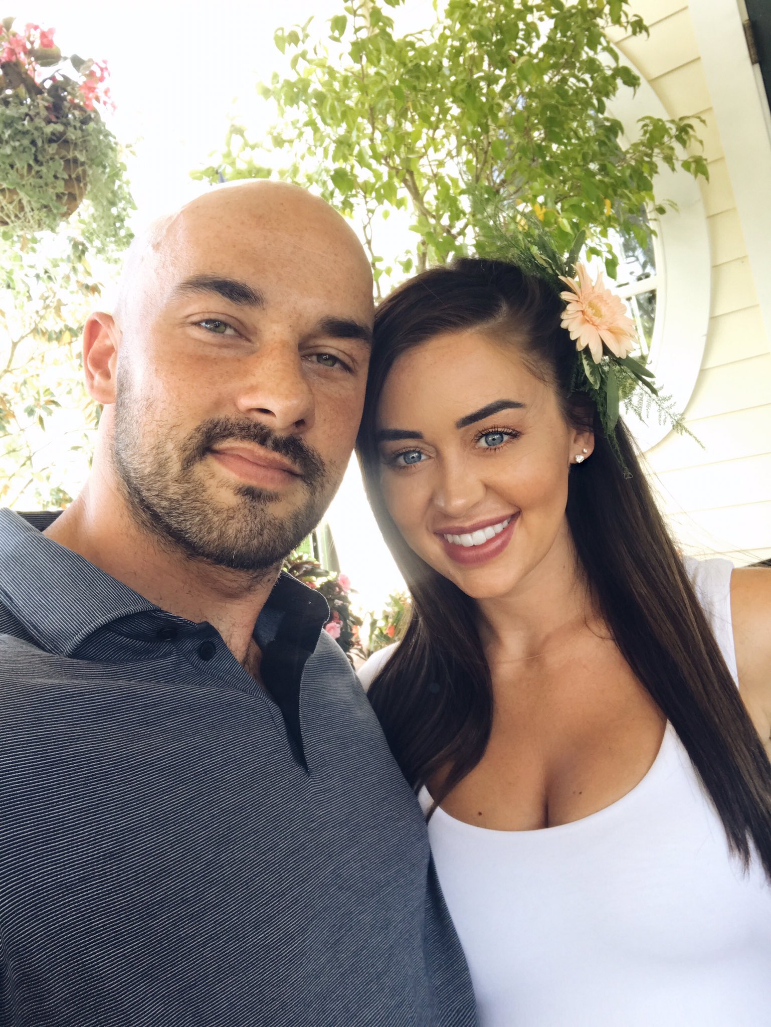 Katy Hearn And Haydn Schneider Net Worth 52 - l6hp24l