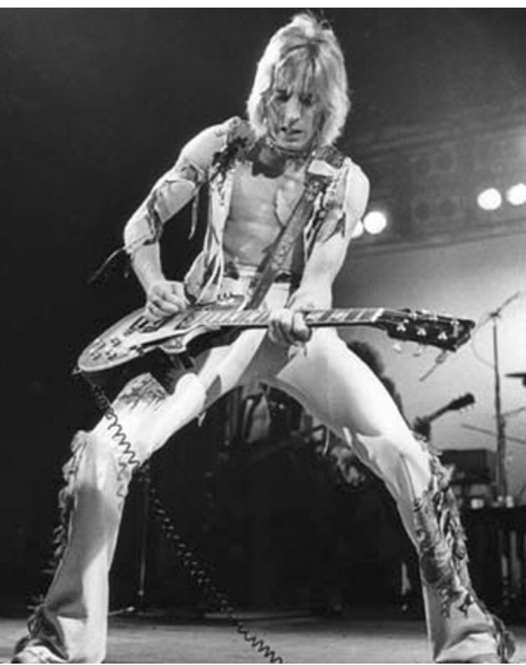 Happy Birthday 
Mick Ronson 
Love Ronno      