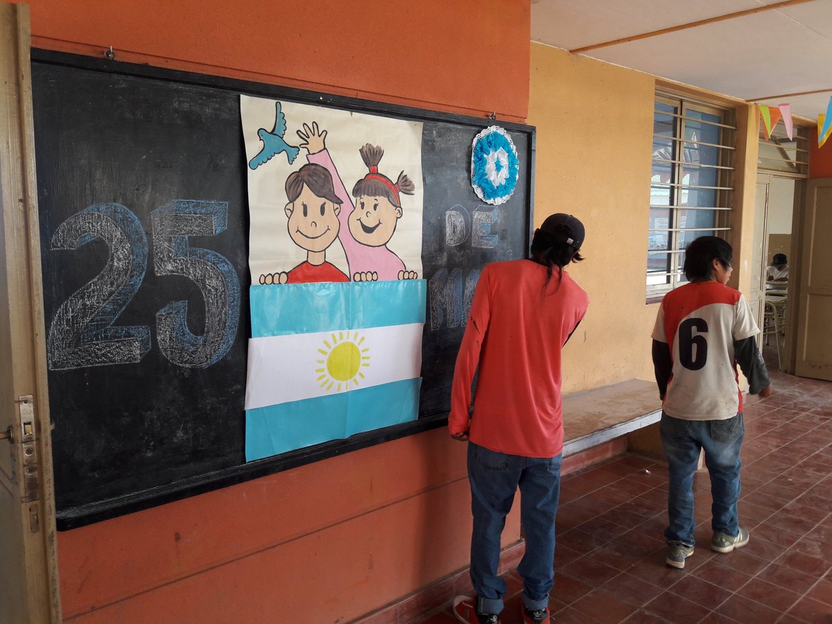 Carlos_Rueda_'s tweet photo. #SOMOSCAI22 #CPPS2018
25 de mayo..¡Viva la Patria!
@fguillesaavedra @MariteLescano @patriciapinasco https://t.co/sOUaPuSnX2