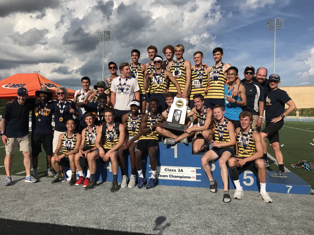 Neuqua Valley Boys’ XCTF tweet media