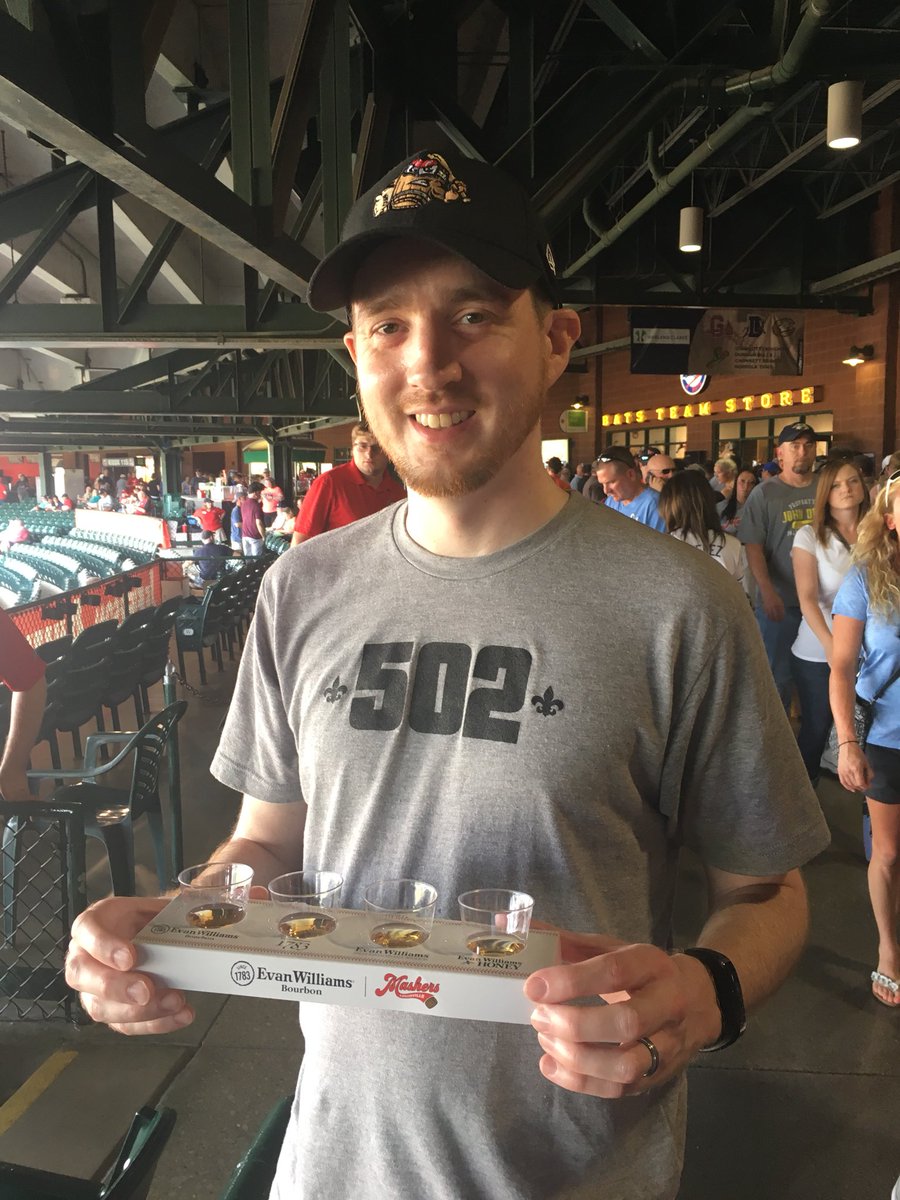 justrachel711's tweet photo. Rockin his Mashers gear! Letβs Go Mashers! #letsmashit #louisvillebats #teamrocks #evanwilliams #bourbonflights #letsmash https://t.co/sz27aqq9i0