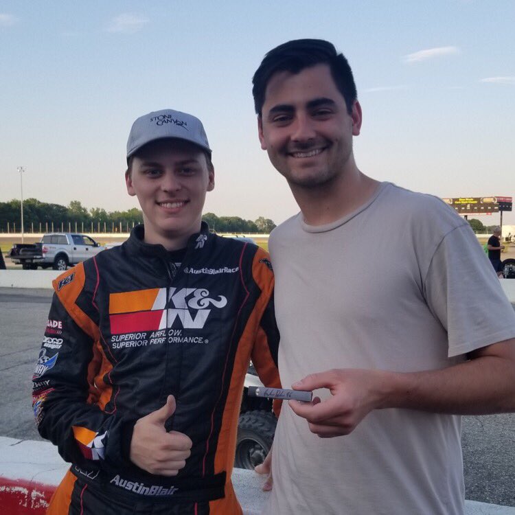 Flynn246's tweet photo. Hey @AustinBlairRace, fun race last night &amp; thanks for signing my boiz juul #thinkingofyouwhenpuffin https://t.co/WYIS64L5wP