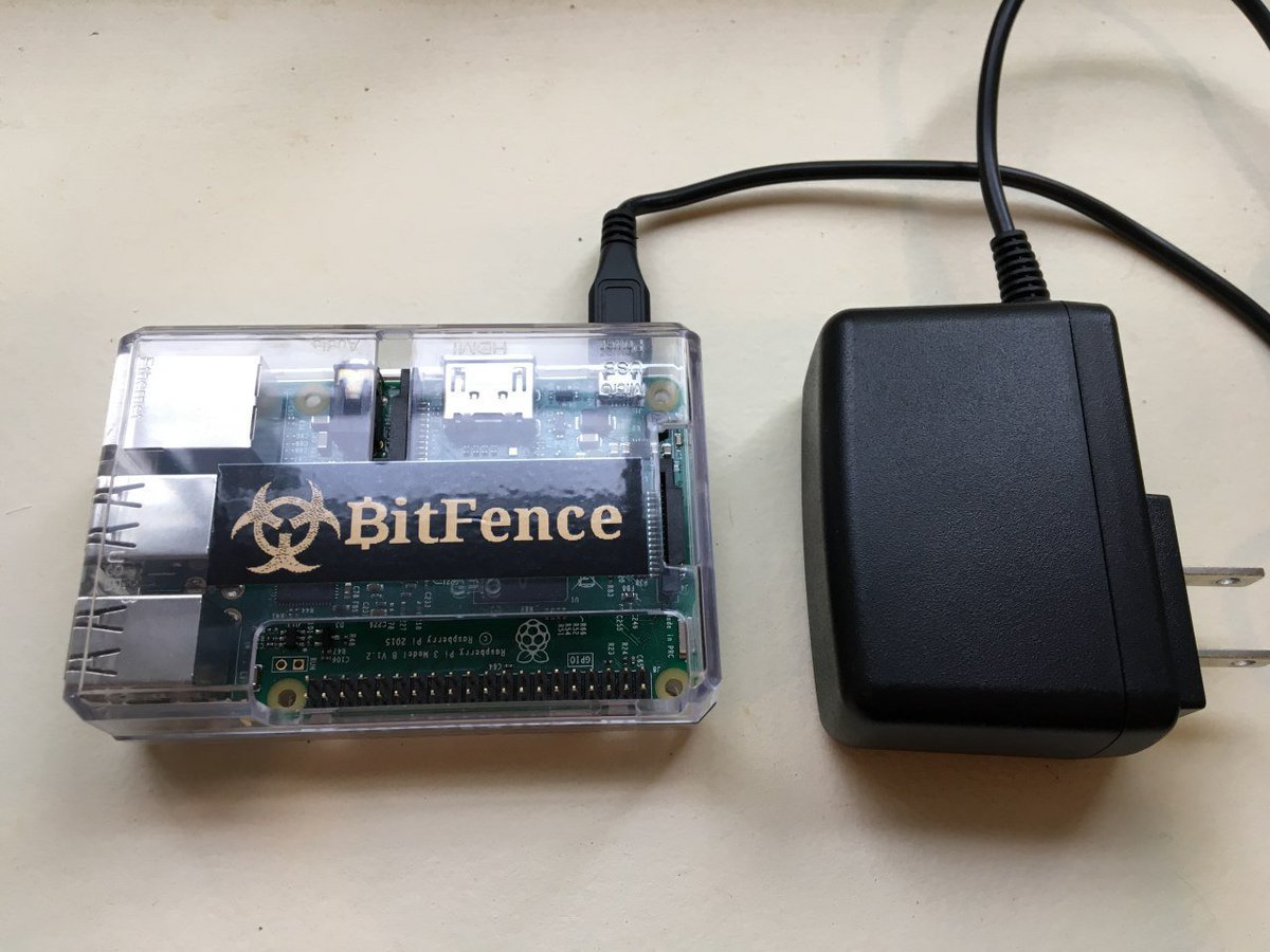 haykhays's tweet photo. So many have lost everything due to hacking, catch hackers and get rewarded. Introducing sting miner by @Bitfence_ Its a small but powerful honey pot, an easy and attractive target to hackers. Visit https://t.co/YridDlMIhL for info. #ICO #Bitfence #HNY #CyberSecurity #blockchain https://t.co/0y92nqxrN8
