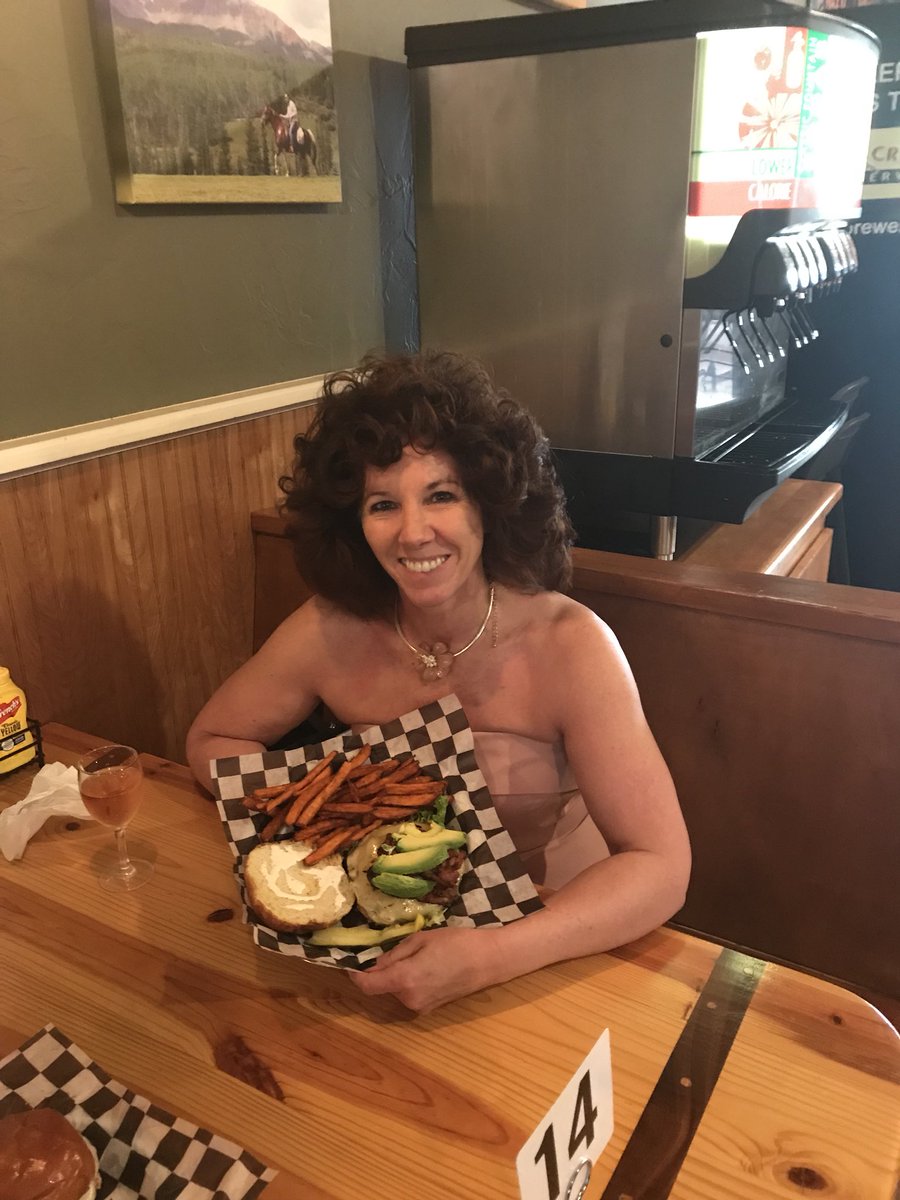LebanonPaMayor's tweet photo. Today is the start of Burger Week in downtown Lebanon. Try a burger of the week at one of 14 establishments. This is a Bacon Ranch Avocado burger at Snitz Creek #LebanonBurgerWeek https://t.co/SsRR4NccCY