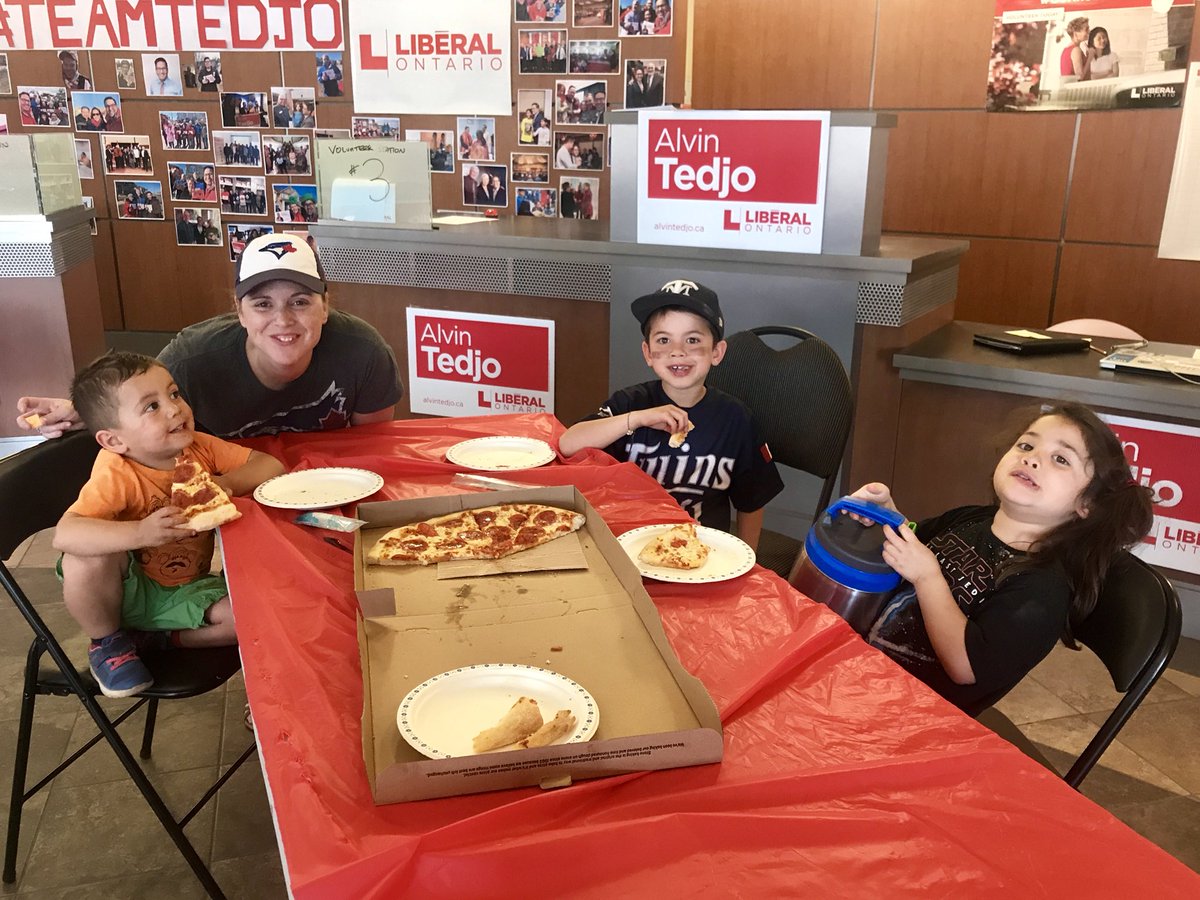 AlvinTedjo's tweet photo. The family stopped by for some pizza lunch between games today. Hardest part of the campaign has been seeing them less. I’m so thankful for their love and support. #TeamTedjo #WhoWeFightFor https://t.co/OcyxkD0rBt
