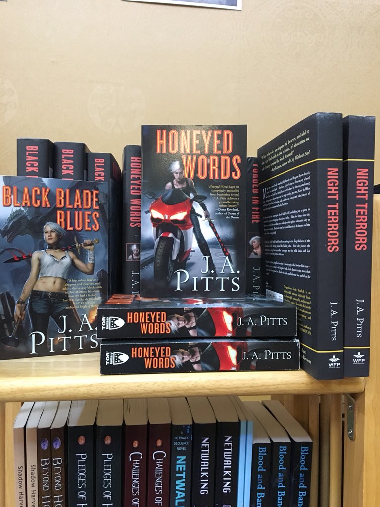 TheWolfDreams's tweet photo. #Books available at #MisCon dealer’s marketplace by @JAPittsWriter & @katrchrdsn. #WritersLife #AmWriting #AmWritingFantasy #WomenWriters #MisCon2018 https://t.co/dmzQgJ626k