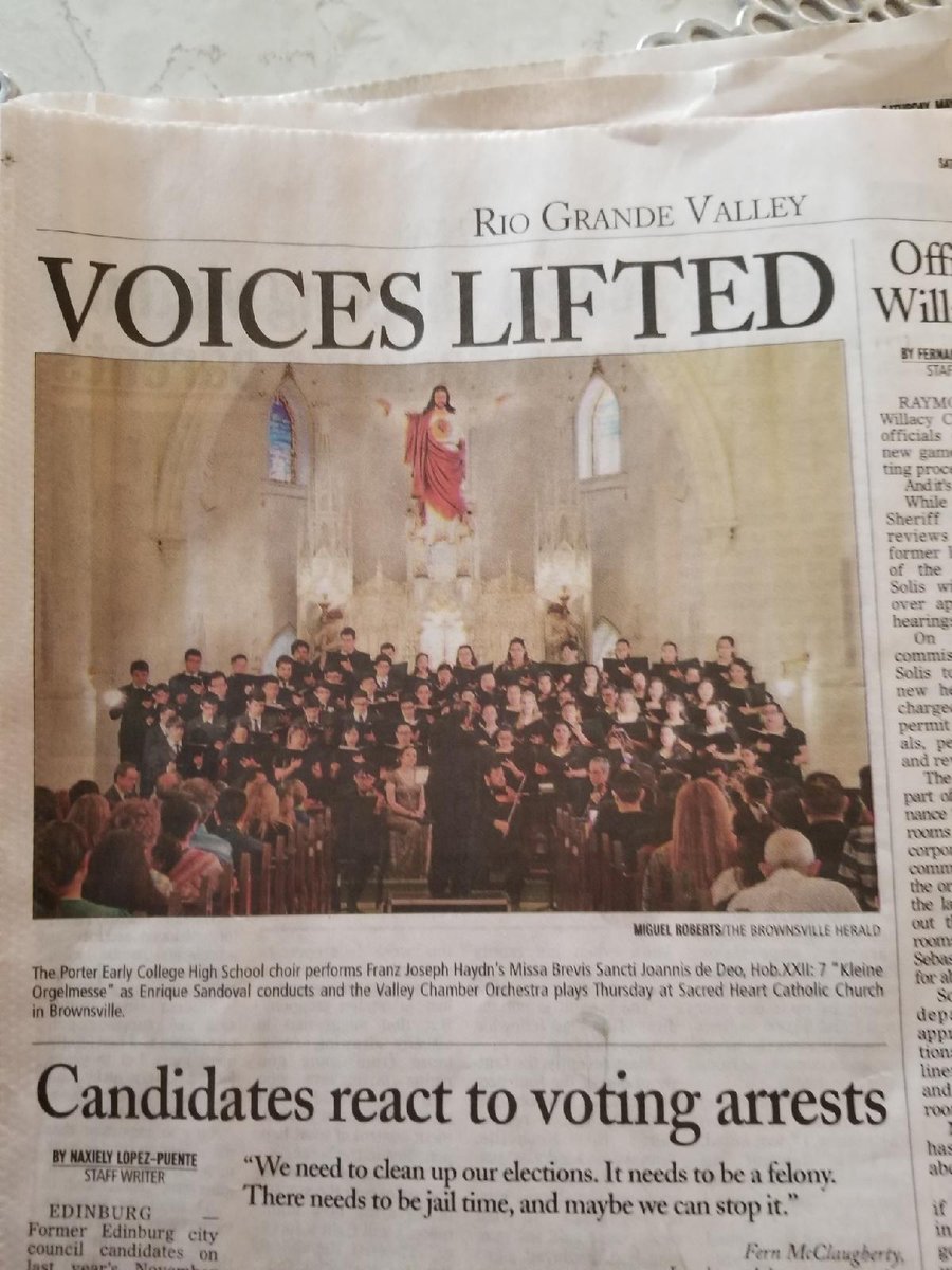 PorterECHS's tweet photo. Varsity Choir makes the Herald! #BigTime #ProudPrincipal https://t.co/EwjNqY5bo5