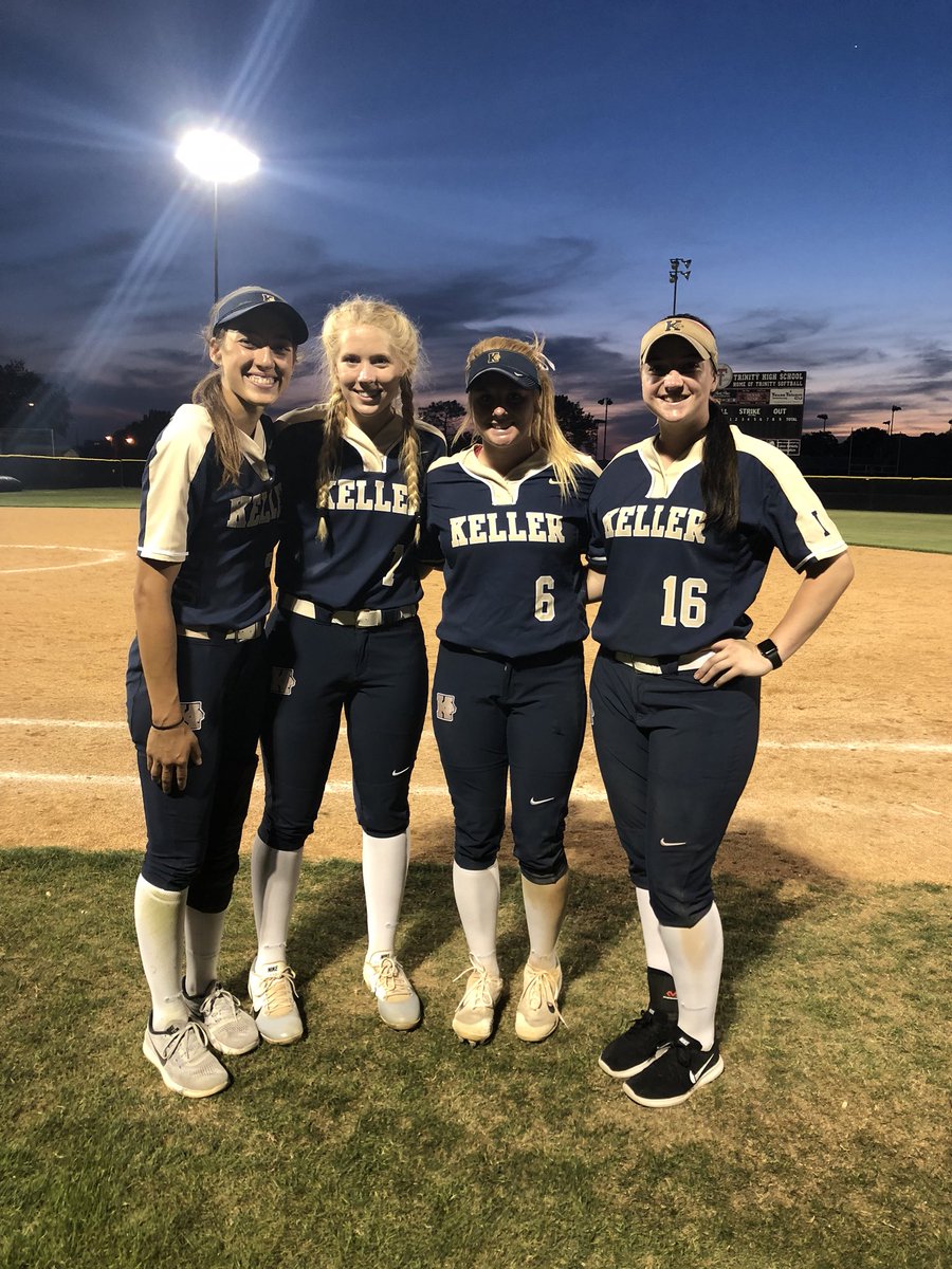 Keller_Softball's tweet photo. Congratulations to our 4 graduating seniors @_kaseysimpson_ @courtneycagle99 @hannajones_09 @katharyne_davis! It’s been an amazing year with lots of great memories! Best wishes for the future :) https://t.co/mq0dr0VEO3