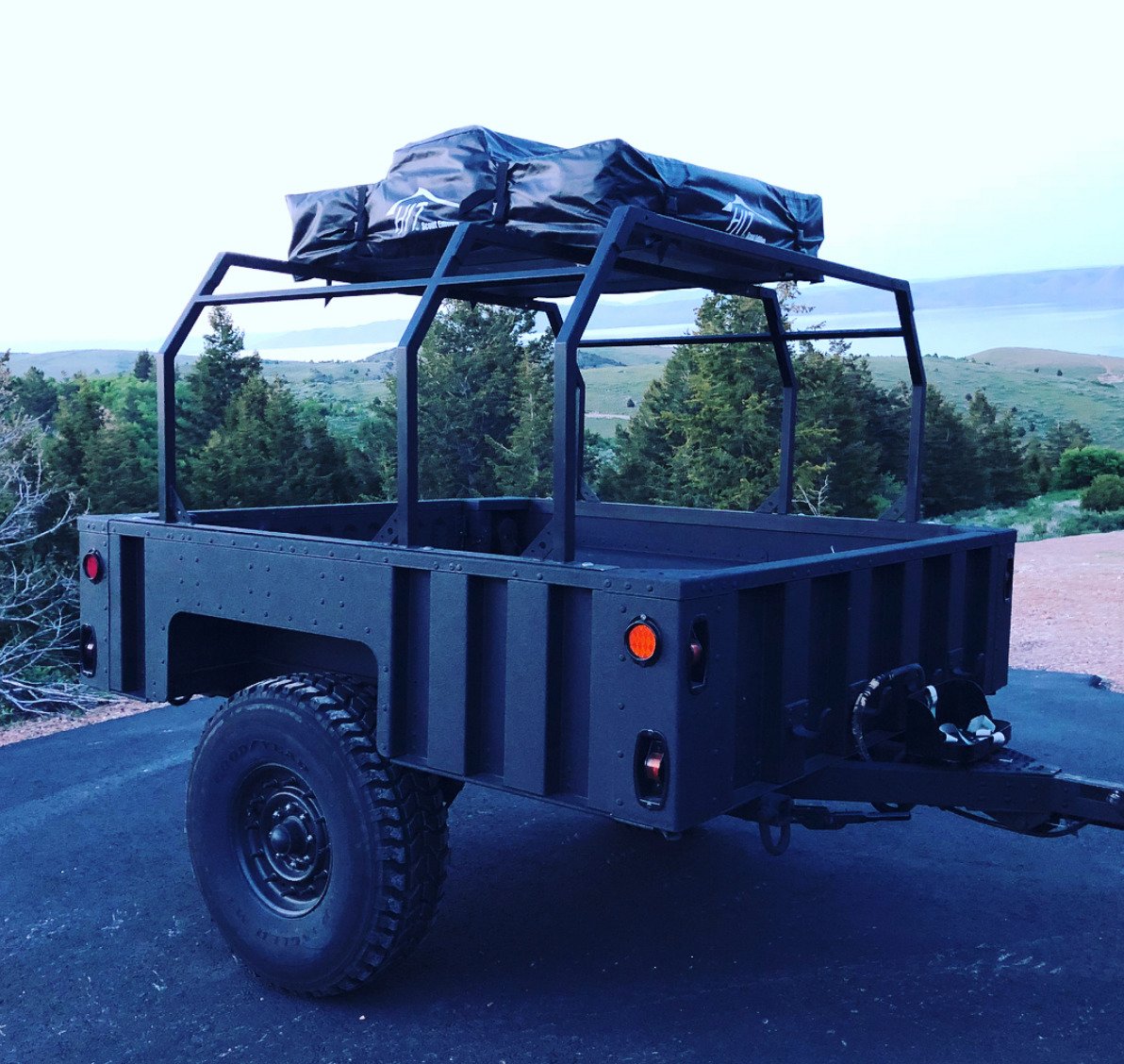 ExpeditionBuilt's tweet photo. Have you noticed adventure trailers are no more than a rooftop tent on wheels or a metal box around a mattress? #trailerup

#expeditionbuilt #adventuretrailer #overlandtrailer #expeditiontrailer #m1101 #m1102 #memorialdayweekend #camping #outdooradventures #militarytrailers https://t.co/NNOltF3Dlg
