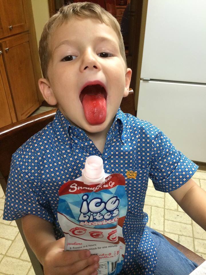 myicebites's tweet photo. ICE BITES might turn your tongue red, but it doesn't come with the mess of a traditional snowcone! So Mom and Dad, you don't have to worry about letting your kids enjoy our Ice Bites ;) #myicebites https://t.co/X6lPd5qt5Z