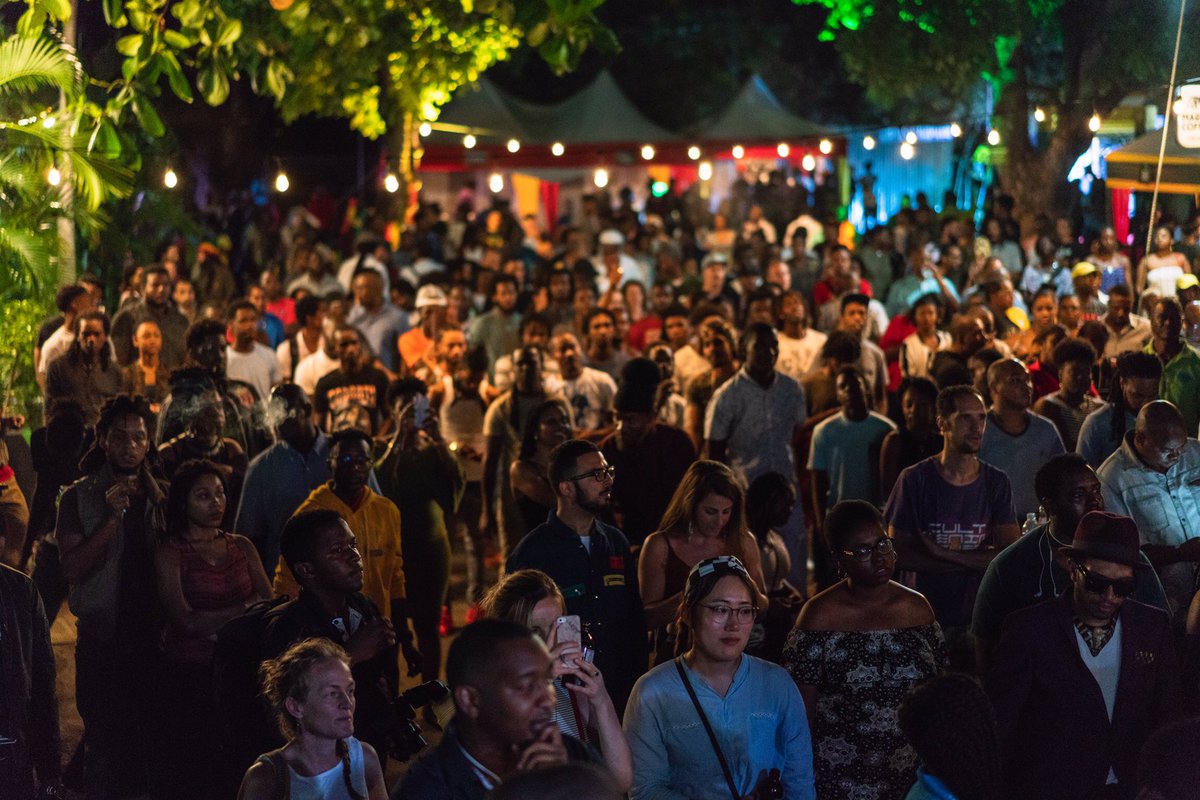 Kabakapyramid's tweet photo. Kontraband Album Launch was PERFECTION 🙏🏾🙏🏾🙏🏾🙏🏾🙏🏾
T H A N K • Y O U 
@bebblerock @damianmarley @GYIINTL @HeadlineJamaica @DebbieBissoon @ZjRush @zjliquid @exmixah ✊🏾✊🏾✊🏾✊🏾✊🏾
📷 @RAdiantSun9 https://t.co/rANJ5fKdNB