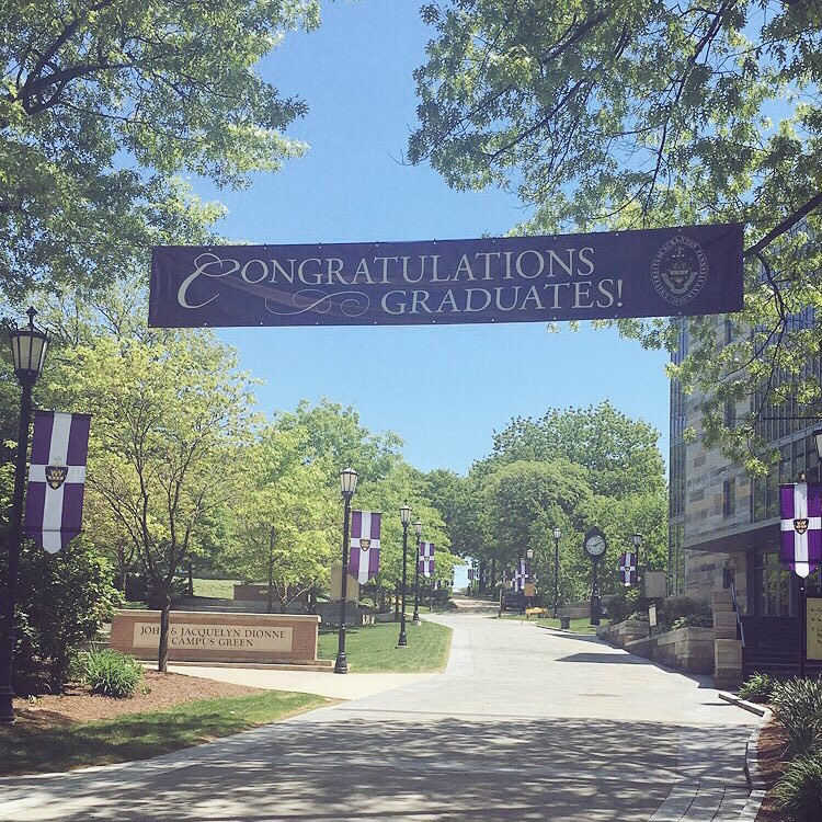 sarmck's tweet photo. 2014 —> 2018 #USGRAD18 💜🎓 https://t.co/jIfUMZGmkY