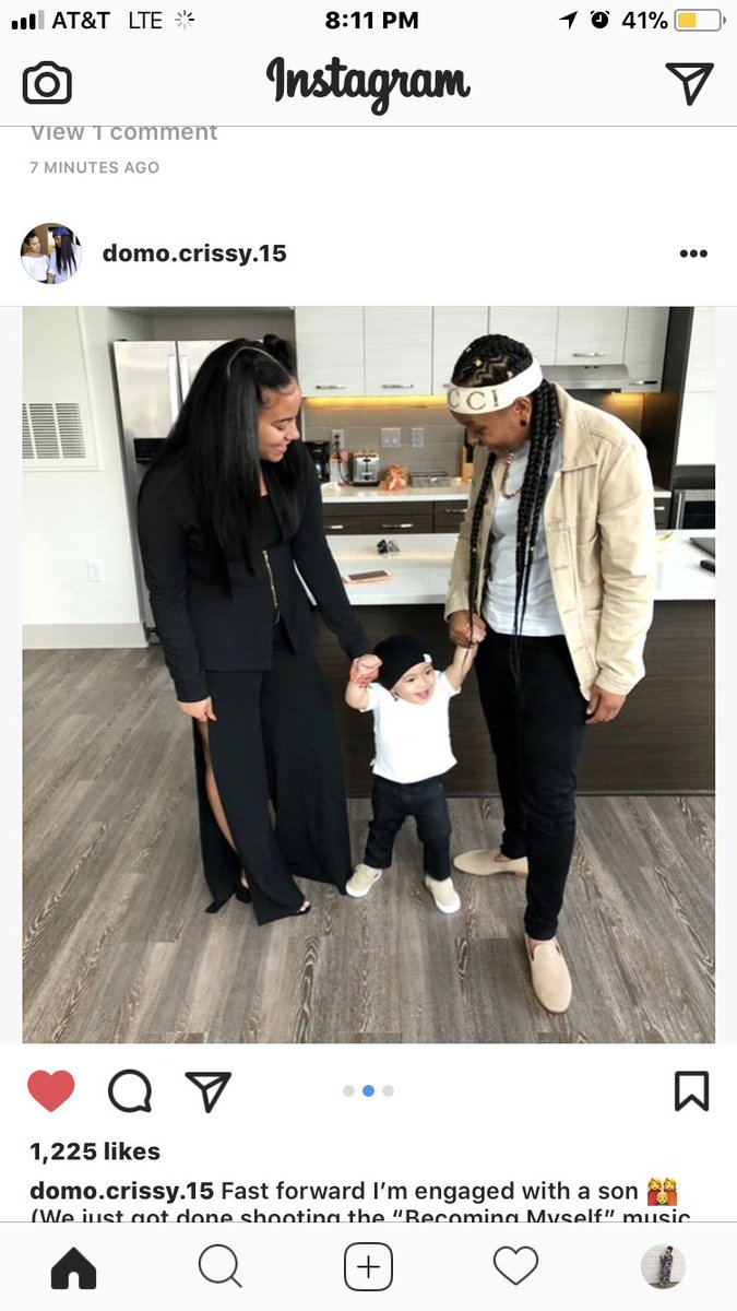 minjha_'s tweet photo. you’re family so cute ❤️@domoandcrissy https://t.co/vWVSfYaQD5