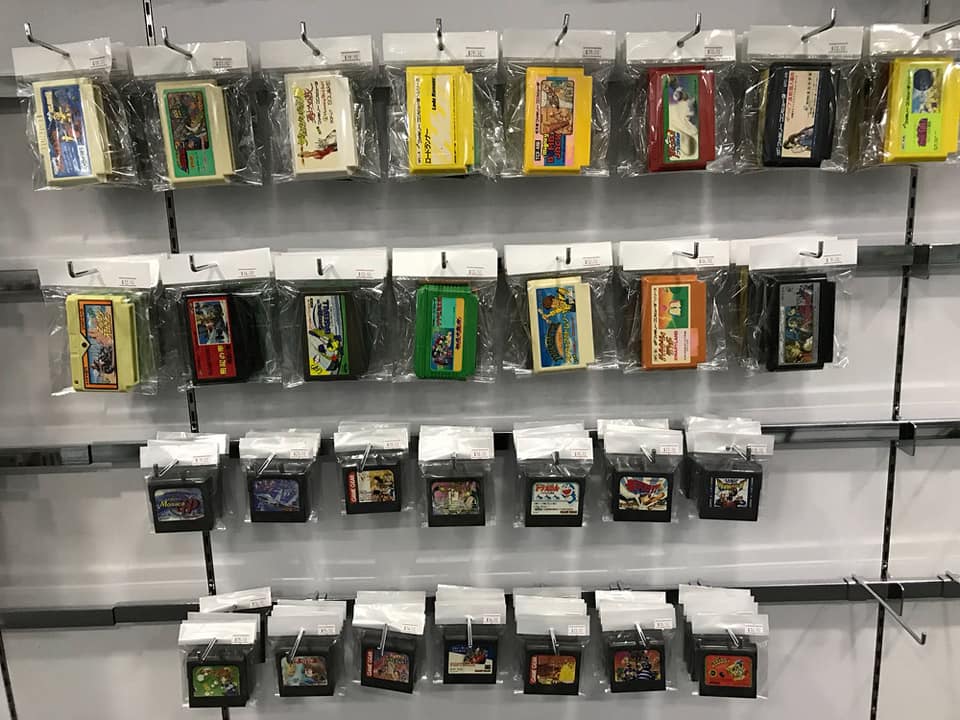 sim lim square retro game shop