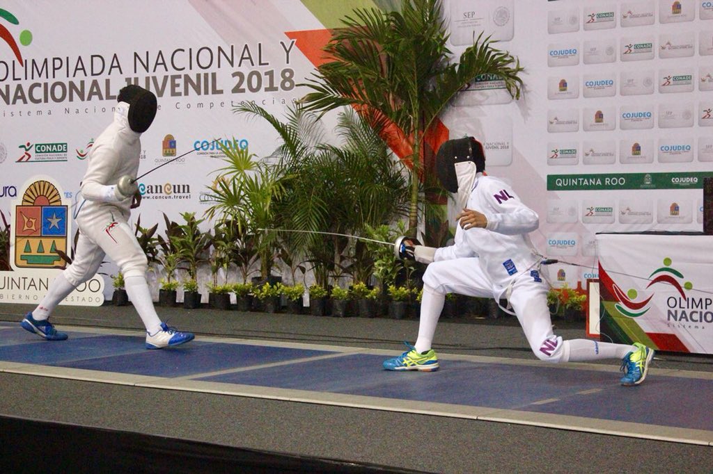 conadeoficial's tweet photo. #NJ2018 Con elegancia, porte, tenacidad y coraje dieron inicio las competencias de Esgrima en el Nacional Juvenil, en el Poliforum Benito Juárez, en Cancún, Quintana Roo. https://t.co/ztJ4fScfOM https://t.co/hMkX7flVn9