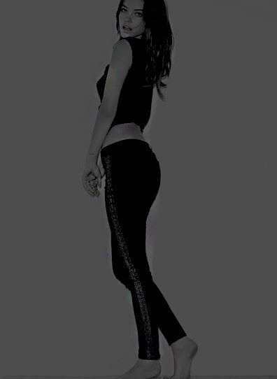 更好;

                           ❝ I keep on looking back on better days. ❞